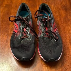 NEWTON M000321B Black and Ref Athletic Running Shoes size 12.5
